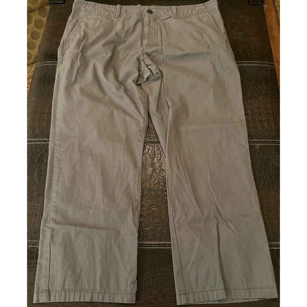 Old Navy Broken-In Straight Gray Khakis Pants Men's Size 40X30 Slash Pocket